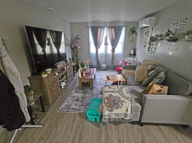 More Photos Of 238 Maple St, Agawam Apartments For Sale