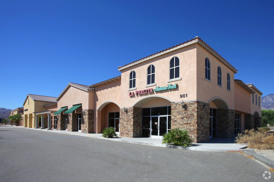 More Photos Of 901 Crossley Rd, Palm Springs Unknown For Lease