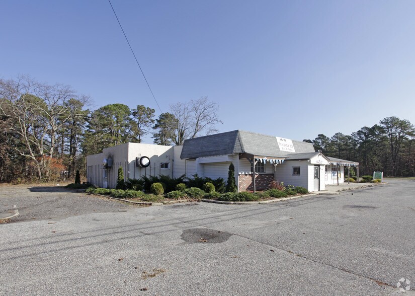 More Photos Of 40 E Black Horse Pike, Williamstown Bar For Sale