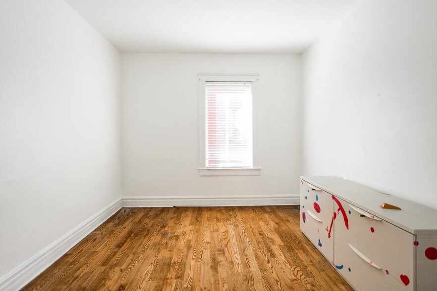 More Photos Of 3442 McDougall St, Detroit Office For Sale