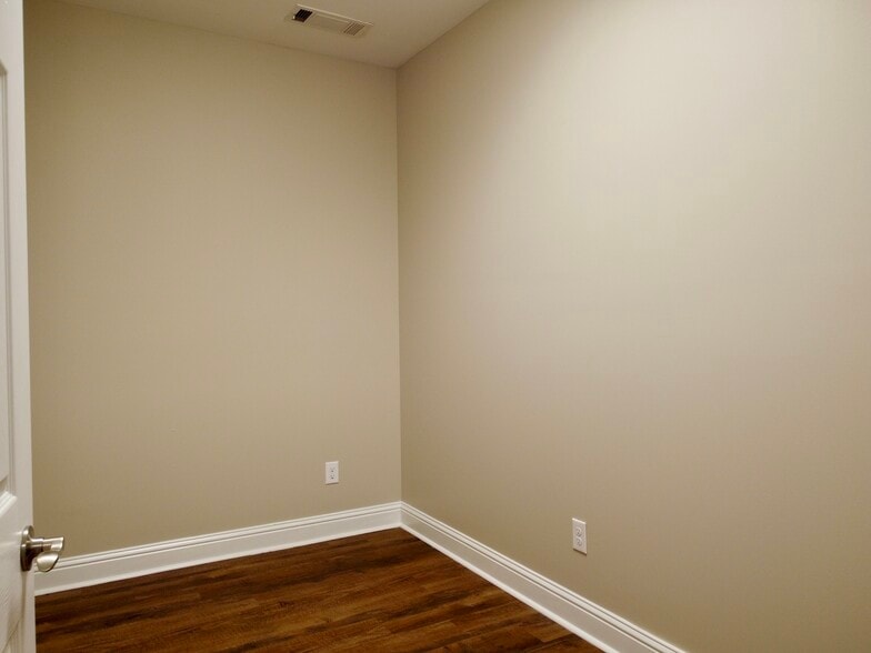 More Photos Of 2151 Eatonton Rd, Madison Office Residential For Sale