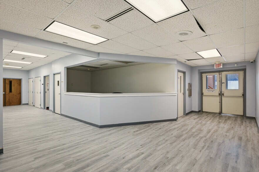 More Photos Of 2500 Turner Rd, Richmond Loft Creative Space For Sale