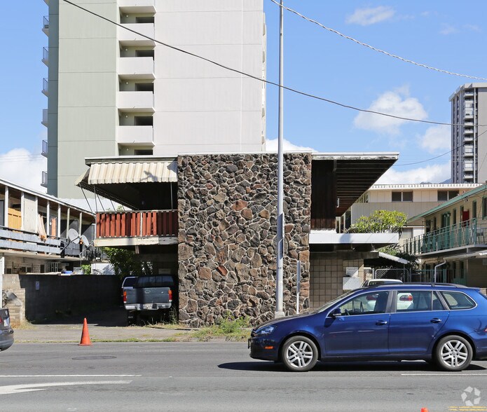 More Photos Of 2032 Kapiolani Blvd, Honolulu Multifamily For Sale