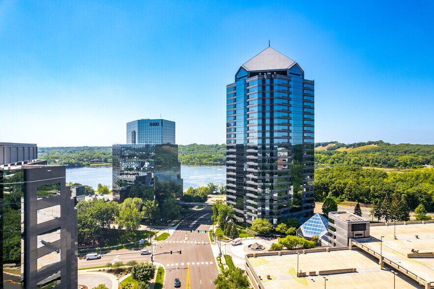 More Photos Of 8000-8500 Normandale Lake Blvd, Bloomington Unknown For Lease