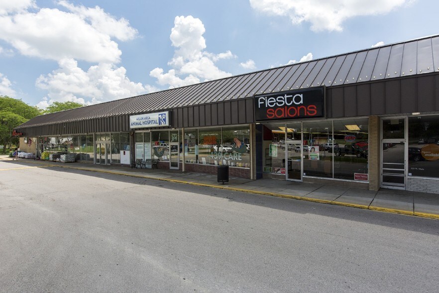 More Photos Of 513-531 W Main St, Milan Unknown For Lease