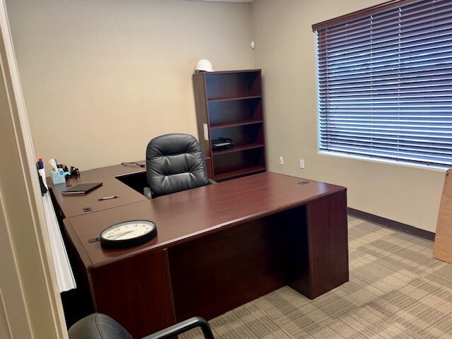 More Photos Of 60 Acoma Blvd S, Lake Havasu City Medical For Lease