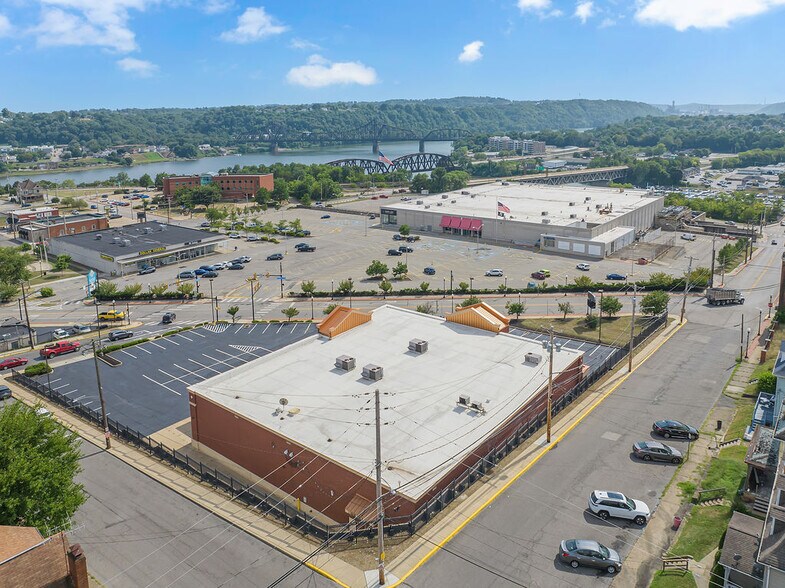 More Photos Of 351 Brighton Ave, Rochester Freestanding For Lease