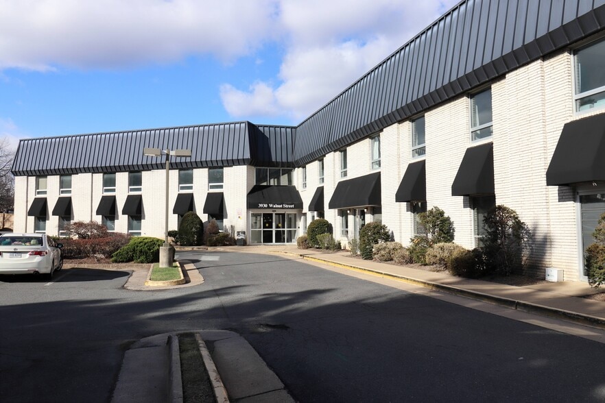 More Photos Of 3930 Walnut St, Fairfax Medical For Sale