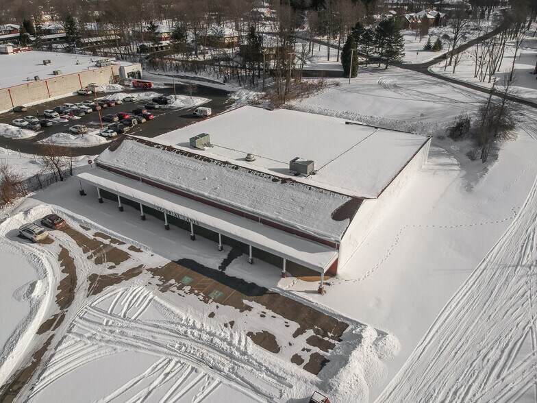 More Photos Of 3210 Wilmington Rd, New Castle Bowling Alley For Sale