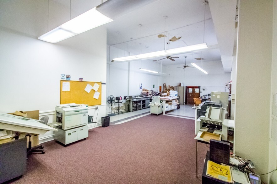 More Photos Of 3800-3812 Euclid Ave, Cleveland Light Manufacturing For Lease