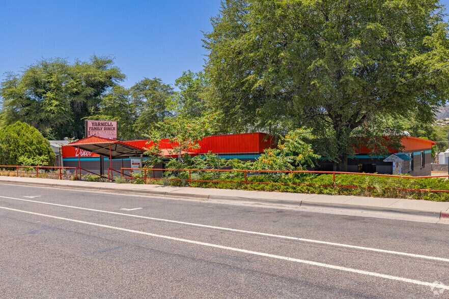 Primary Photo Of 22624 S Hwy 89, Yarnell Restaurant For Sale