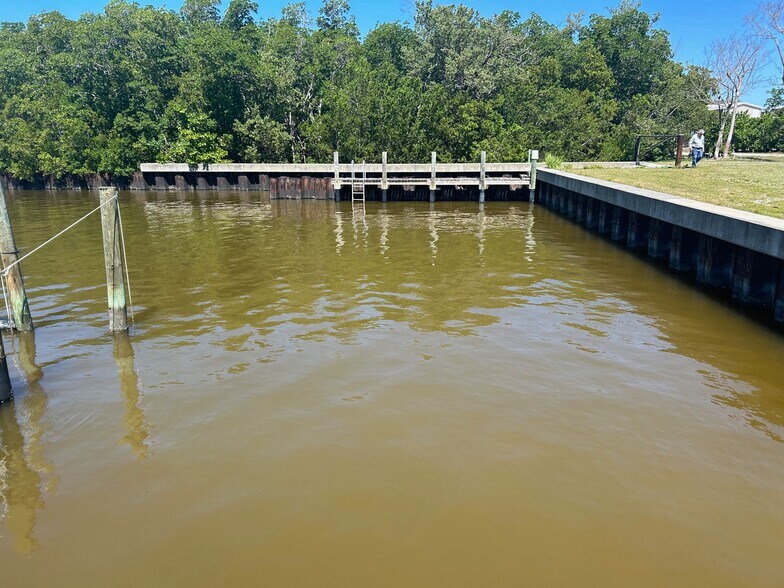 More Photos Of 318 Mamie St, Chokoloskee Land For Sale