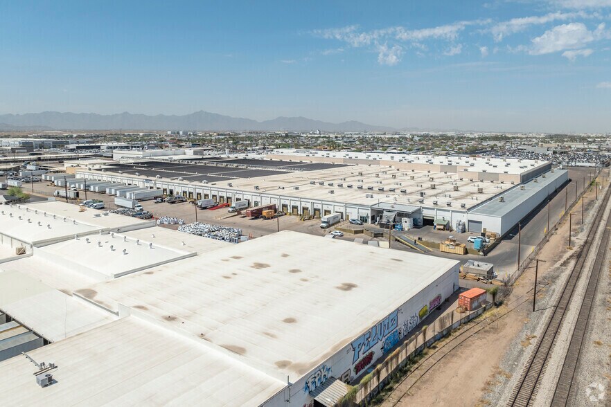 More Photos Of 625 S 27th Ave, Phoenix Warehouse For Lease