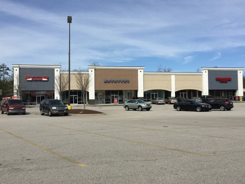 More Photos Of 805 Towne Centre Blvd, Clayton Unknown For Lease