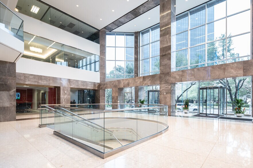More Photos Of 12222 Merit Dr, Dallas Office For Lease