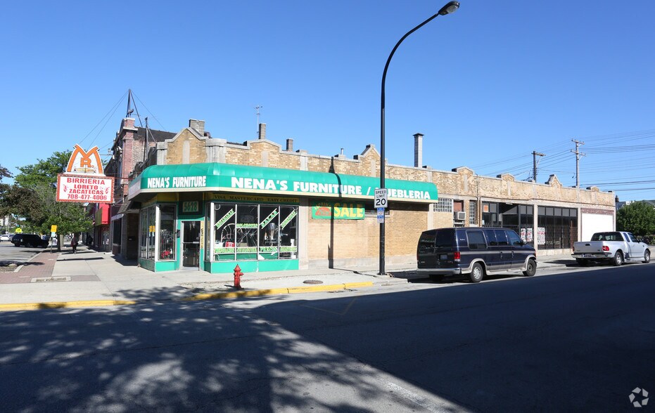 More Photos Of 5628-5630 W Cermak Rd, Cicero General Retail For Lease