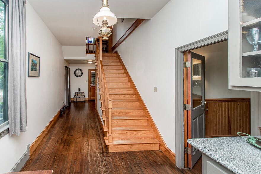 More Photos Of 11030 Garden Ln, Folsom Specialty For Sale