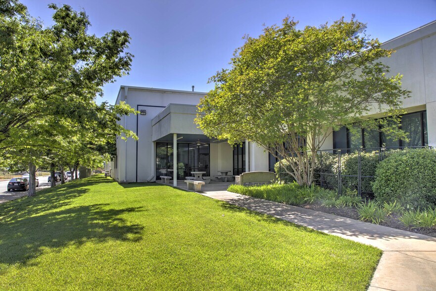 More Photos Of 1065 Marauder St, Chico Manufacturing For Sale