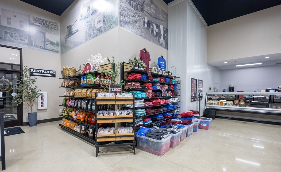 More Photos Of 1000 Colettas Way, Delphos Industrial For Sale