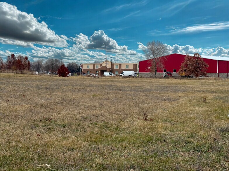 More Photos Of 721 Crimson Ln, Yorkville Land For Sale