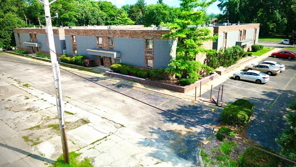 More Photos Of 2490 N Water St, Decatur Apartments For Sale