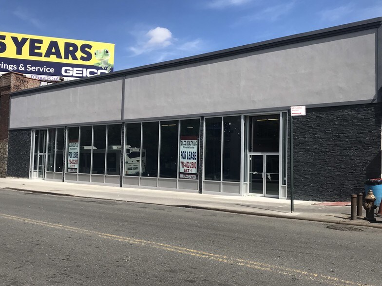 More Photos Of 556 River Ave, Bronx Storefront Retail Office For Sale