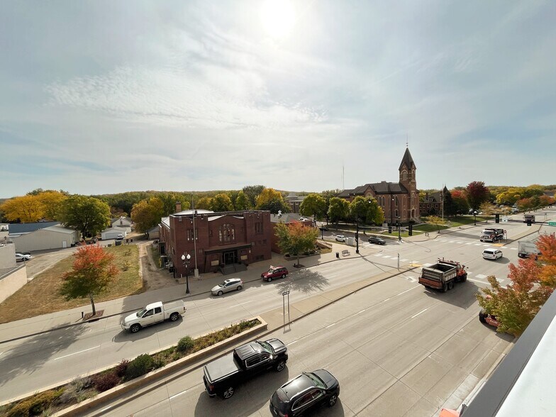 More Photos Of 419 S Minnesota Ave, Saint Peter Office For Sale