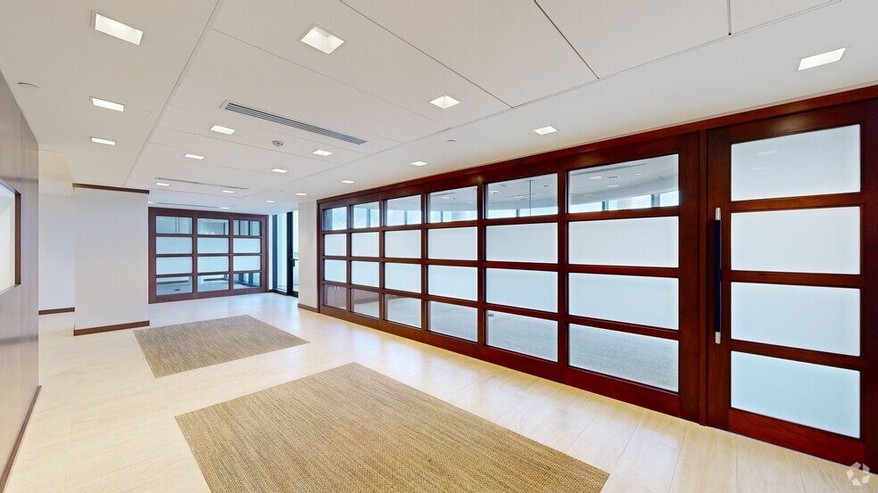 More Photos Of 5355 Town Center Rd, Boca Raton Office For Lease