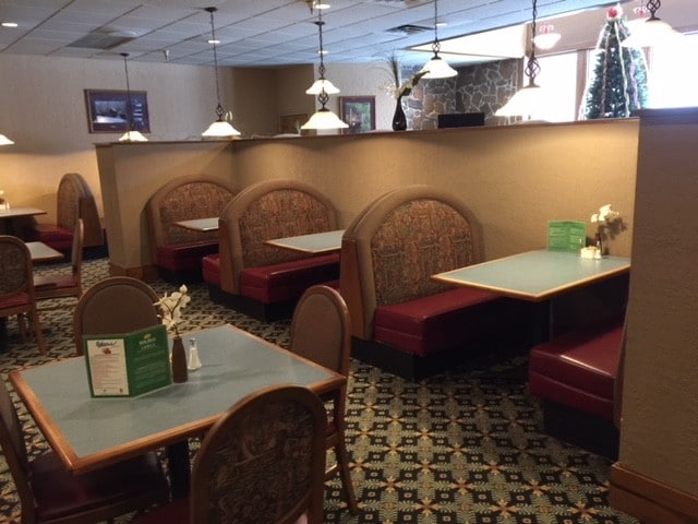 More Photos Of 340 Oyler Ave, Oak Hill Hotel For Lease