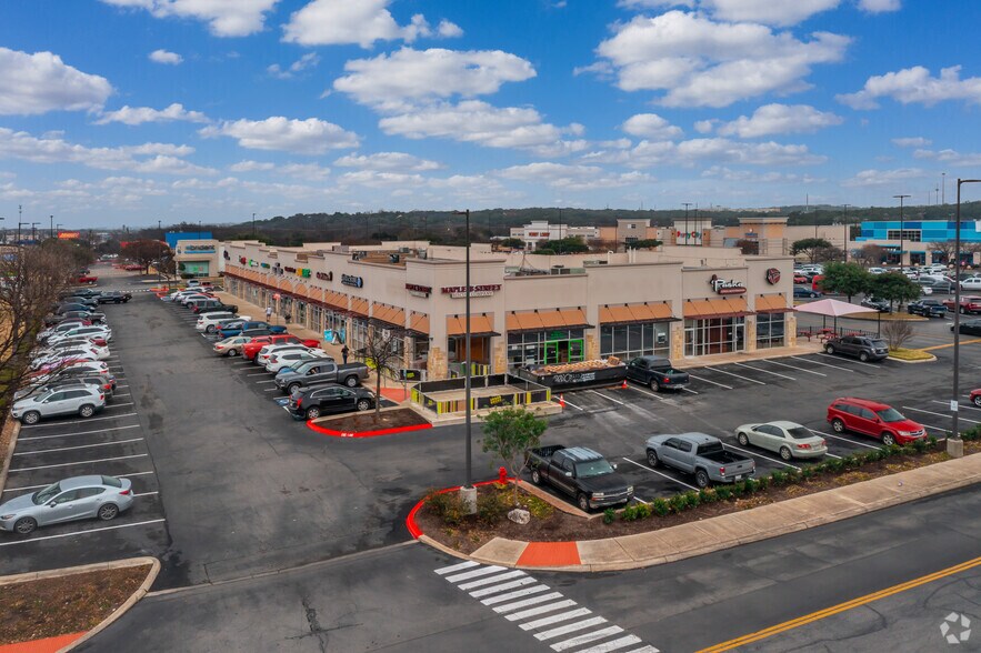 More Photos Of 10624-10628 Culebra Rd, San Antonio Unknown For Lease