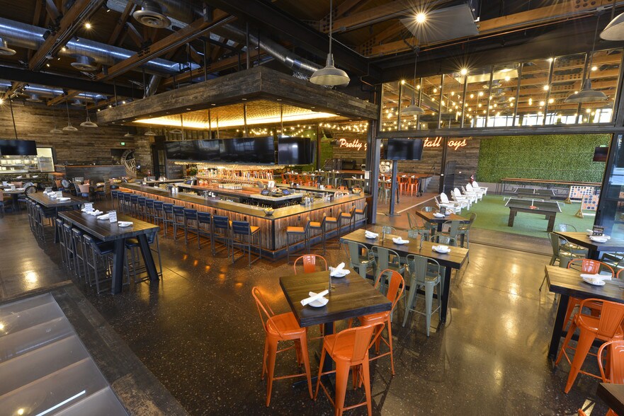 More Photos Of 323 N Gilbert Rd, Gilbert Restaurant For Sale