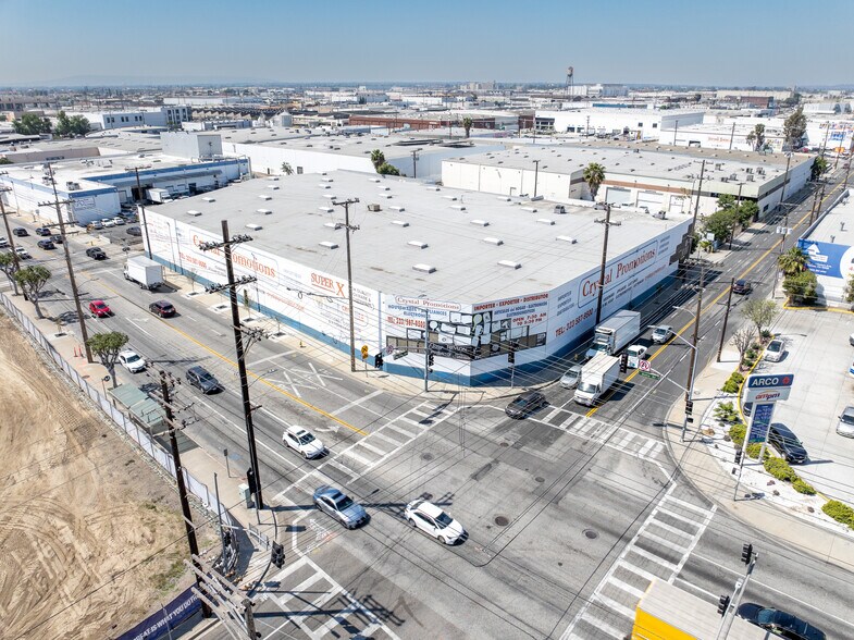 Primary Photo Of 3030 Vernon Ave, Vernon Manufacturing For Lease