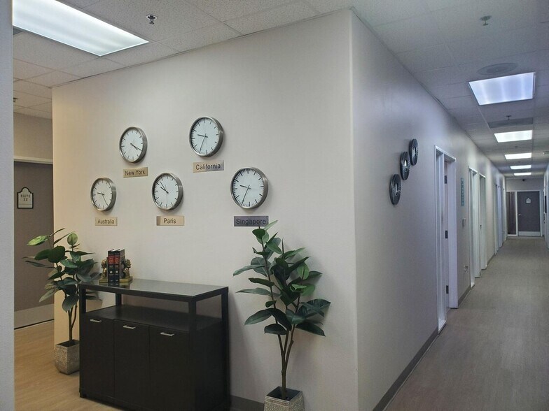 More Photos Of 12189 7th St, Yucaipa Self Storage For Lease
