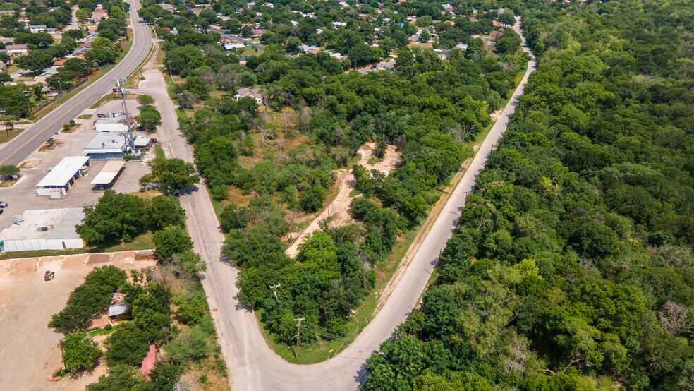 More Photos Of 4130 Aina Ln, San Antonio General Retail For Sale