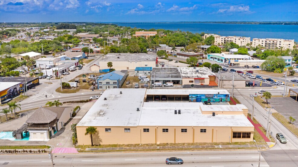 More Photos Of 117-137 Hughlett Ave, Cocoa General Retail For Sale