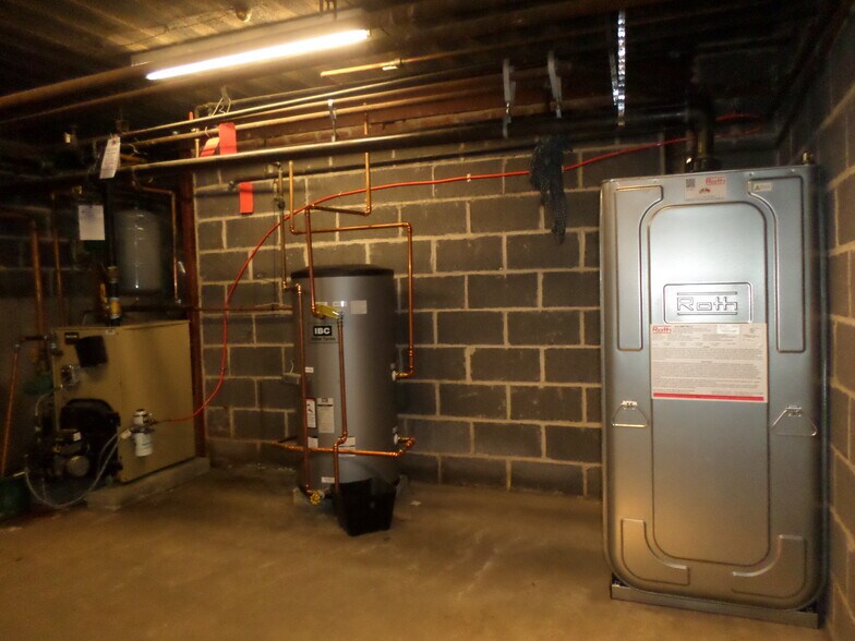 More Photos Of 1231 Whitney Ave, Hamden Storefront For Sale