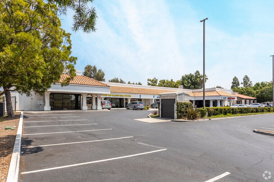 More Photos Of 11211-11225 Camino Ruiz, San Diego General Retail For Lease