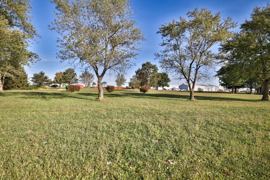 More Photos Of 3955 Blackburn Rd, Edwardsville Land For Sale