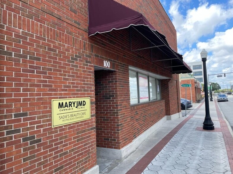 More Photos Of 100 W Main St, Lakeland Office For Lease