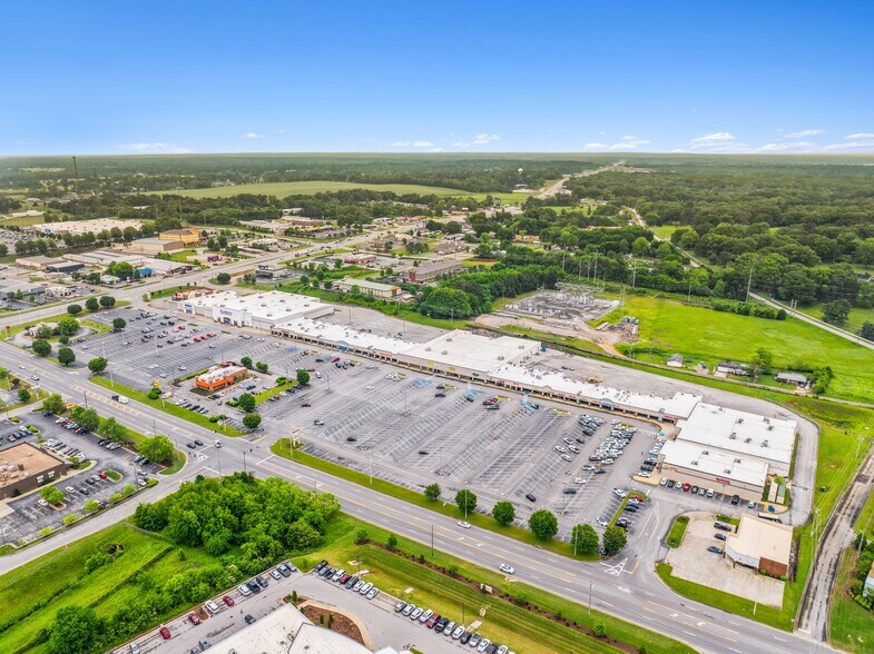 More Photos Of 111-191 Cox Creek Pky S, Florence Storefront For Sale