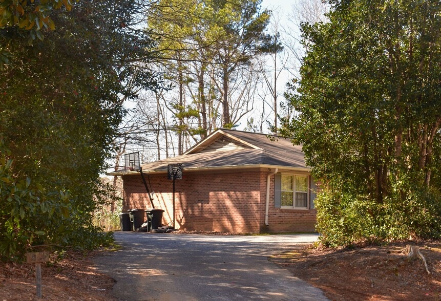 More Photos Of , Spartanburg Multifamily For Sale