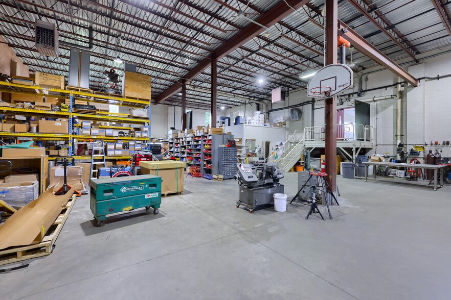 More Photos Of 625 Spring St, Wyomissing Office For Sale