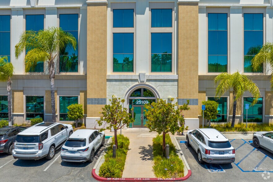 More Photos Of 25109 Jefferson Ave, Murrieta Medical For Lease