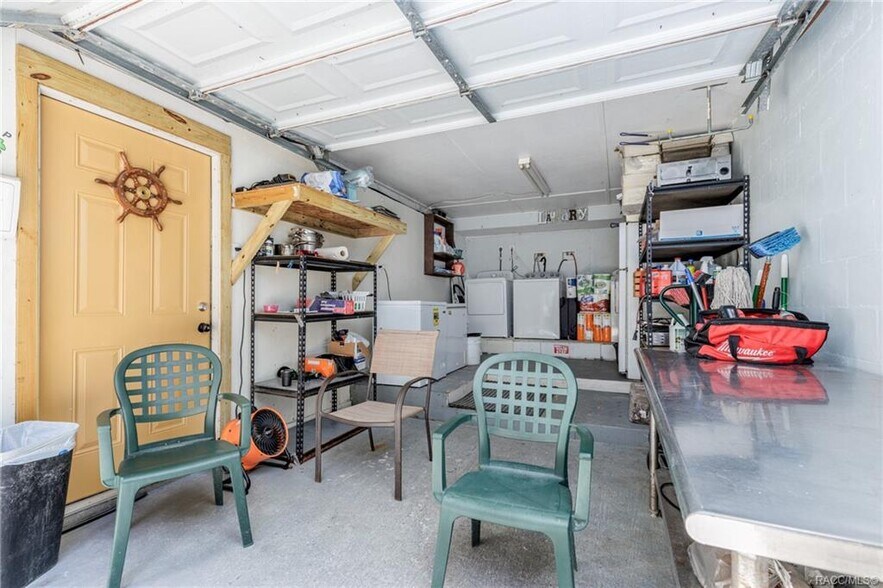 More Photos Of 6617 Riverside Dr, Yankeetown Marina For Sale