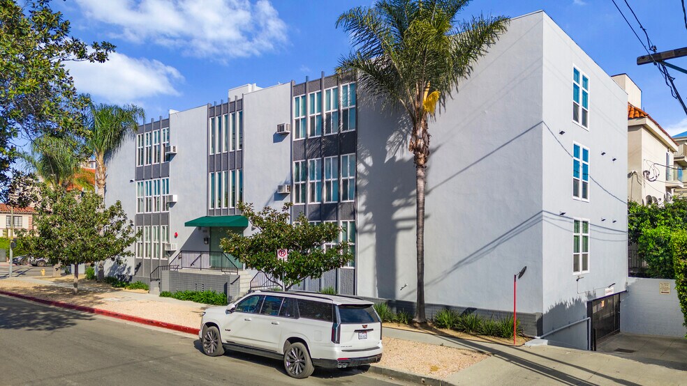 More Photos Of 1010 S Bedford St, Los Angeles Apartments For Sale