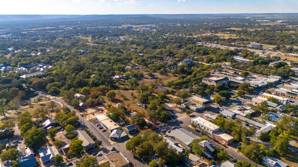 More Photos Of 322 S Main St, Boerne General Retail For Sale