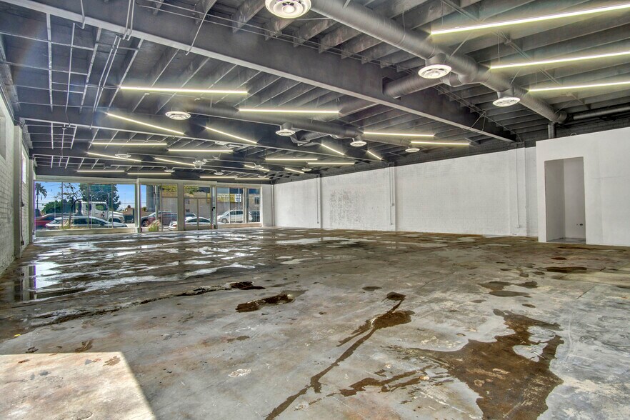 More Photos Of 13329 Sherman Way, North Hollywood Auto Repair For Sale