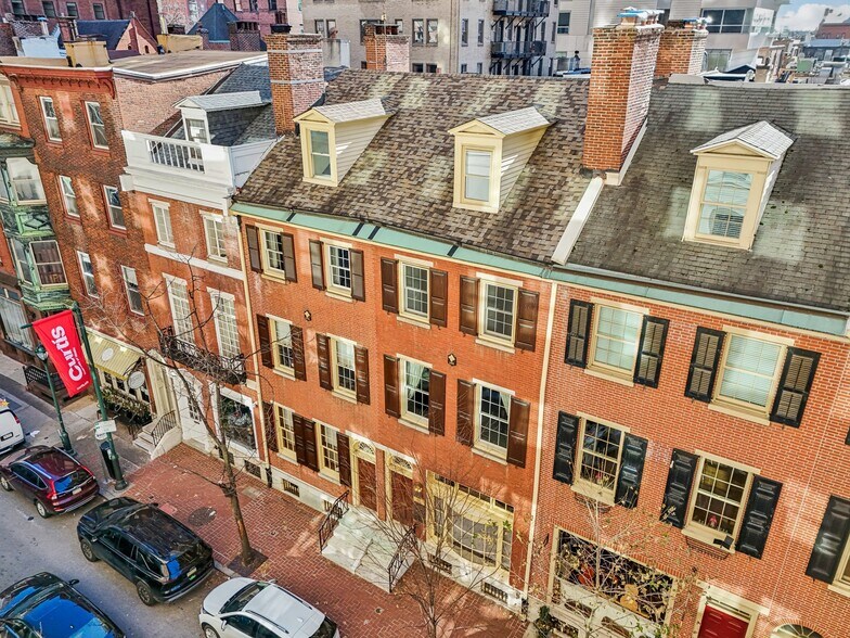 More Photos Of 1710-1712 Locust St, Philadelphia Office Residential For Sale