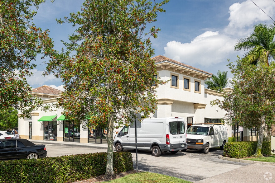 More Photos Of 877 N 91st Ave, Naples General Retail For Lease