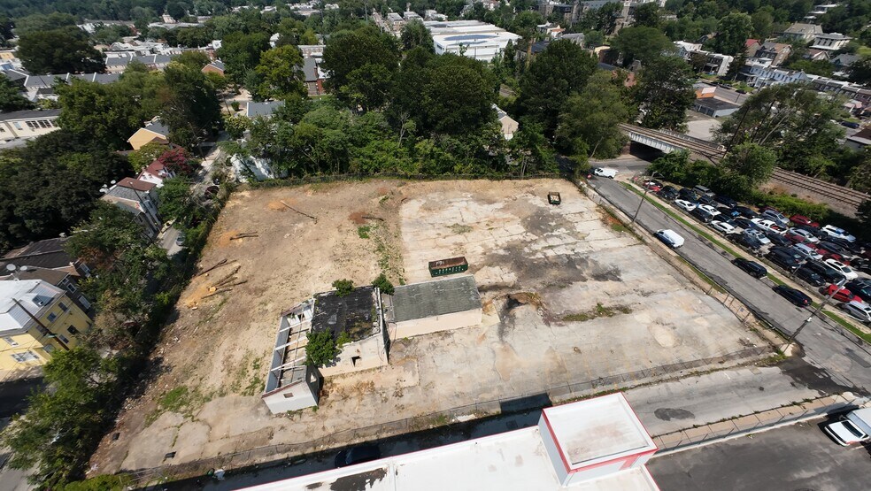 More Photos Of 355 E Price St, Philadelphia Land For Lease